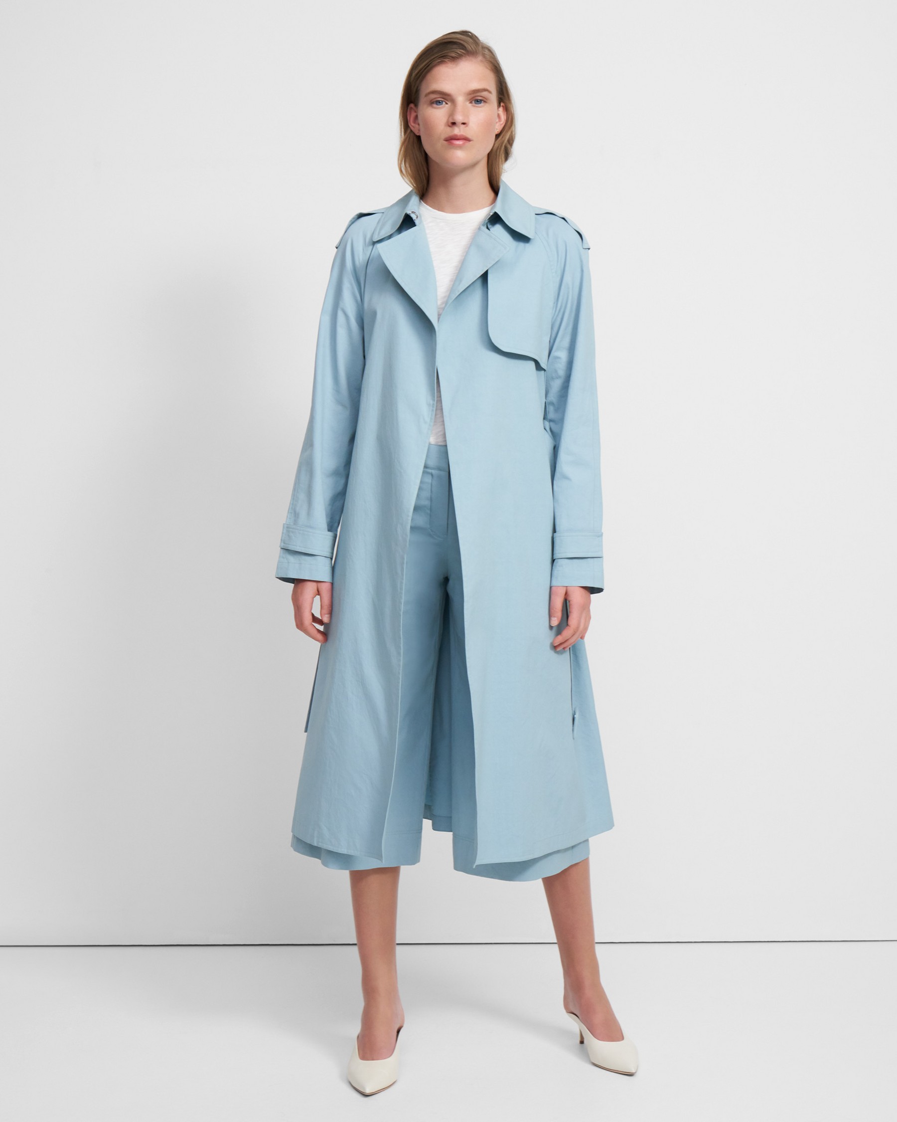 Essential Trench Coat in Cotton-Silk