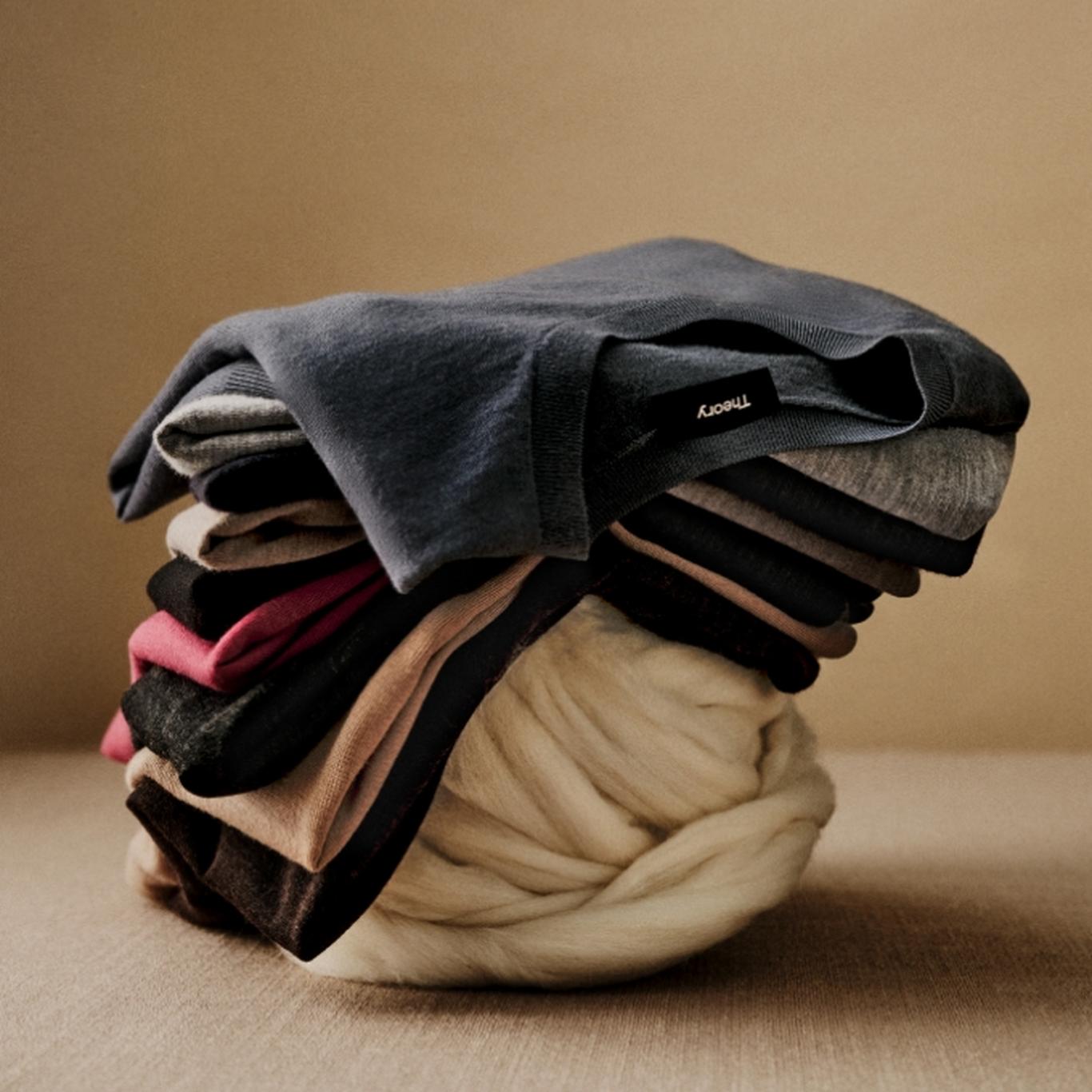 Regal Wool Crewneck Sweater | Theory Regal Wool Crewneck Sweater | Theory